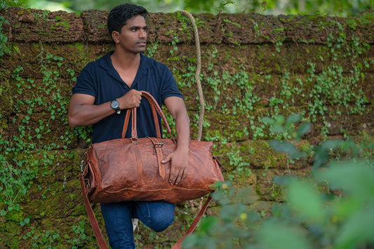 Handmade Leather Travel Duffle Bag with Strip for Men2